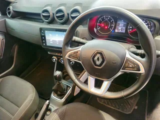 2022 Renault Duster 1.5dci Intens edc 41000km  SUV R309995