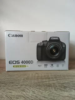 Cameras and equipment Canon 90D