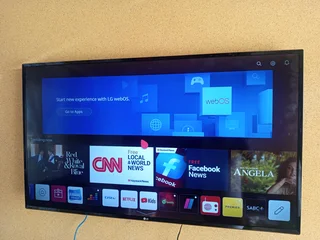 LG 49&#34; UHD Smart TV