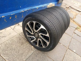 A set of 16inches 4x100 PCD with 90% thread tyres for toyota starlet/toyota yaris/ toyota runx