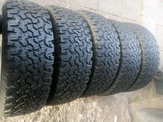 A set of 5x265/75R16 BF Goodrich tyres this set tyres are in perfect condition no patch no plug