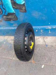 18inch original Volvo XC90 SUV biscuit spare wheel 5x108 PCD still like new this also fit volvo XC80