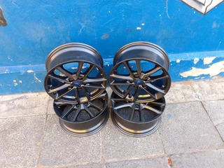 A set of 16inches original ford focus mags rim 5x108 PCD also volvo peugeot and opel astra or any