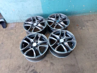 A set of 15inches universal p c d 4x100 / 4x108 p c d Rims for toyota runx/etios/Datsun Go