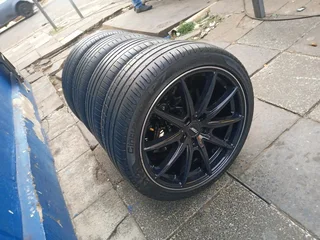 A clean set of 18inch original TSW mags rim 5x112 PCD for Audi A3 A4 A5/Golf 5 6 7 VW caddyMercedes