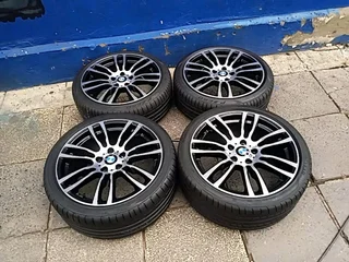 A set of 19inches OEM BMW F10 F20 F25 F30 mags rim 5x120 PCD Narrow and wide with runflat tyres