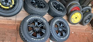 A set of 17inches original Ford Ranger mags rim with tyres