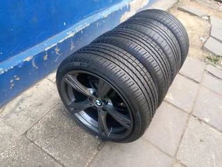 A set of 18inches original BMW 1 / 2 / 3/ 4 and 5 series mags rim 5x120 PCD Narrow and wide with Run