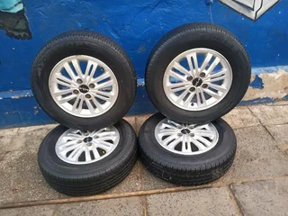 A Set Of 14inches Original Kia Soluto Mags Rim 4x100 Pcd With Tyres Also Fit Kia Rio And Kia Picanto