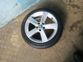 One single 16inch original polo mag 5x100 PCD with 205/45R16 tyre. This rim is in perfect condition