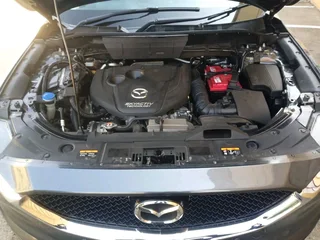 2018 mazda CX5 2.2Liter Diesel Skyactiv-D AWD Automatic drive 4x4  Colour: Grey. Service book