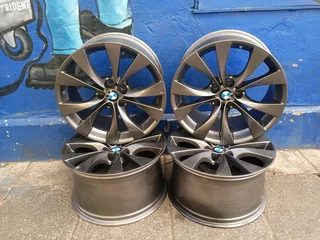 A set of 20inch original BMW X5 X6 mag 5x120 PCD Narrow and wide. This mags are in perfect condition