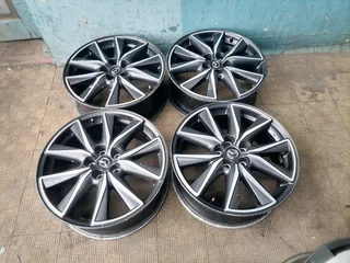 A set of 19inches original mazda CX-5 mags rim 5x114.3 PCD