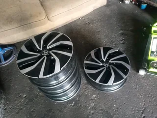 A set of 15inches original VW polo TSI /polo Vivo mags 5x100 PCD. This rim is in perfect condition
