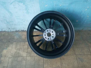 One brand new 17inch original Toyota GT 86 / Subaru BRZ and Scion FR-S Mag rim 5x100 PCD 7J ET48