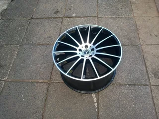 One single 21inch OEM /Original mercedes GLE AMG mag 5x112 PCD 11JJ ET49 Also fit Mercedes GLC /GLS