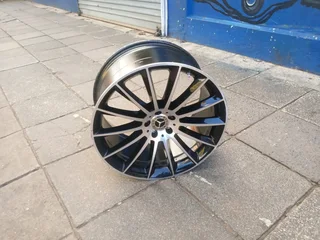 One single 21inch OEM /Original mercedes GLE AMG mag 5x112 PCD 11JJ ET49 Also fit Mercedes GLC /GLS