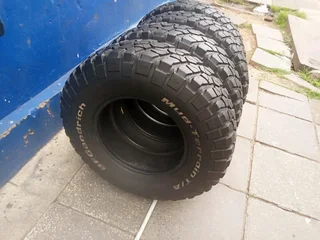 A set of 235/85R16 BF Goodrich mud-Terrain T/A tyres still in perfect condition. no patch no plug