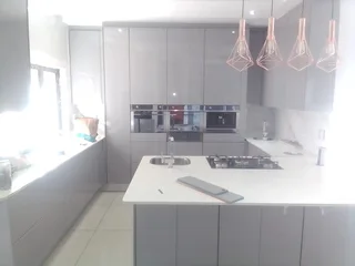 R&amp;R Construction Services