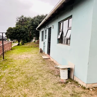 3 Bedroom house for rent in KwaNdengezi at R5 500pm including water