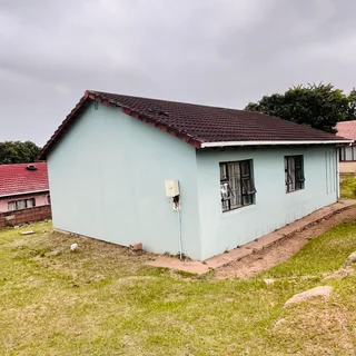 3 Bedroom house for rent in KwaNdengezi at R5 500pm including water