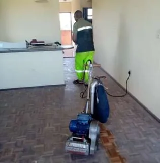 SANDING AND SEALING WOODEN FLOORS