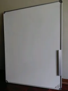 Parrot Whiteboard 120cm x 90cm