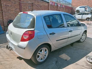 Renault Clio 3 2007 1.6 DO20 Automatic Stripping for Spares - Quality Renault Used Parts!!