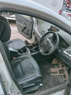 Renault Fluence 2013 2.0 M4RJ Manual Stripping for Spares - Quality Used Parts!!