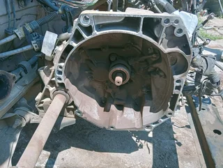 Renault Clio 4 2016 H4BA 5-Speed Manual Gearbox For Sale - Quality Used Gearboxes!!