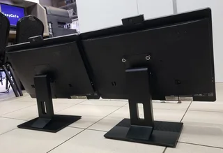 Acer Veriton Z4640G All-in-One Pc, Core i3-6100,21.5″ FHD, 4GB RAM ,1TB HDD DVD-RW Drive,Win 10 Pro