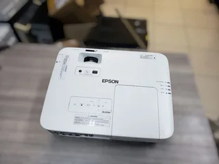 Epson Eb-2155w 3 Lcd Projector 5,000 Lumens , Preowned