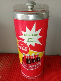 Original vintage Coca-Cola tin