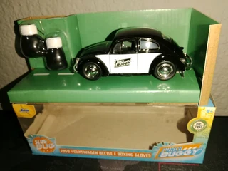1/32 VW Beetle limited edition with boxing gloves