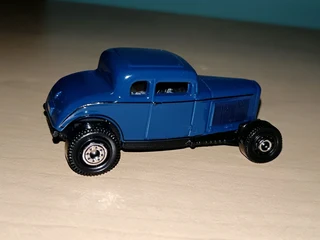 1:64 1932 ford coupe model b matchbox