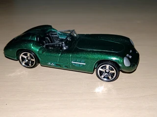 1956 aston martin dbr1 1:64 matchbox