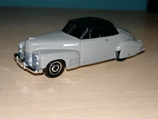 Cadillac 1:64 matchbox