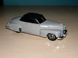 Cadillac 1:64 matchbox