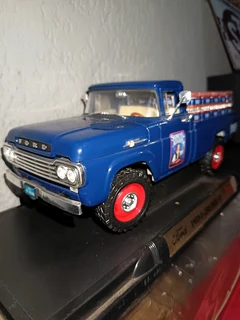 1959 Ford F250 pickup 1/18 diecast model