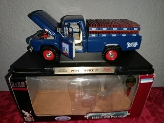 1959 Ford F250 pickup 1/18 diecast model