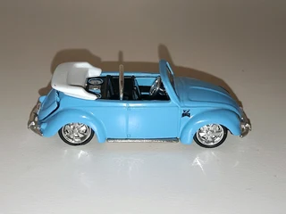 1:64 VW Beetle convertible