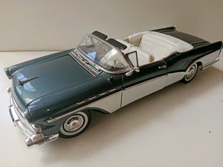 1/18 1957 Buick roadmaster model car