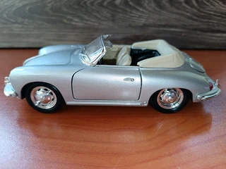 Porsche 356 b 1/24 model car