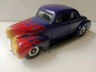 1/18 1940 Ford universal hobbies model