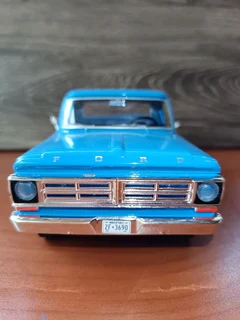 1969 Ford F100 1/24 model car