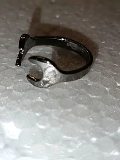 Mens spanner ring adjustable