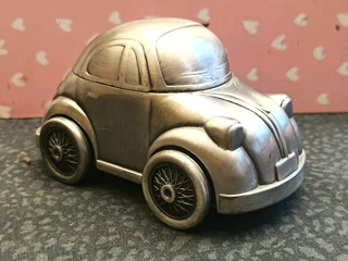 VW Beetle money bank