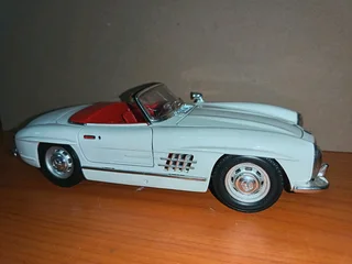 1:18 diecast model car Mercedes Benz 300SL