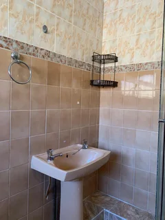 Kwamashu C room to rent