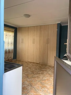 Kwamashu C room to rent